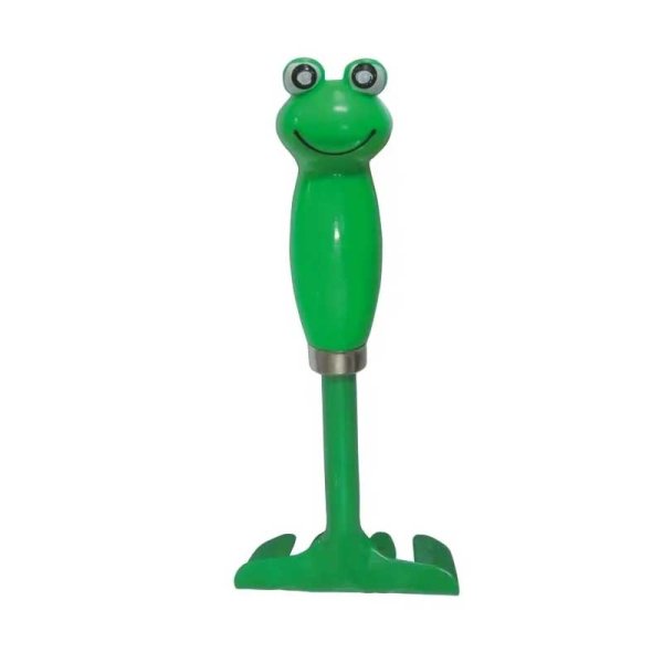 Børnerive med plasthåndtag